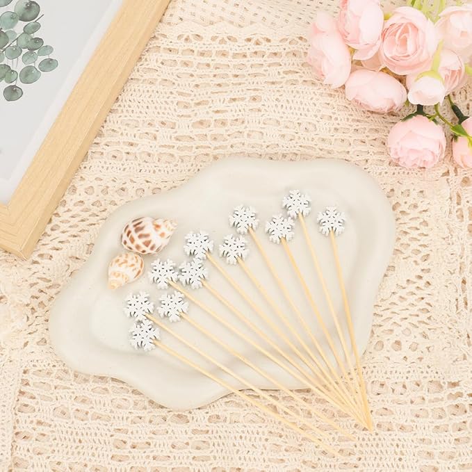 100pcs Snowflake Toothpicks For Appetizers Cocktail Skewers For Drinks Christmas Fruit Picks Snowflake Picks Cocktail Sticks For Garnish Fancy Toothpicks For Charcuterie Cocktail Party Supplies