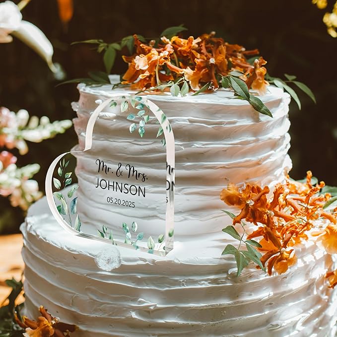 Custom Wedding Heart Acrylic Plaque,Mr & Mrs Cake Topper,Personalized Wedding Keepsake/Gift/Sign (Style 2)