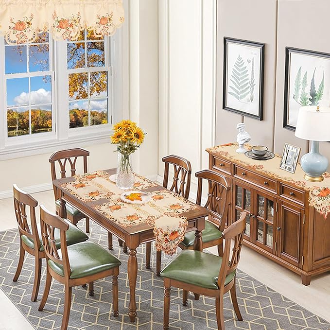 Simhomsen Decorative Thanksgiving Pumpkins Table Placemats (13× 19 Inch Set of 4)