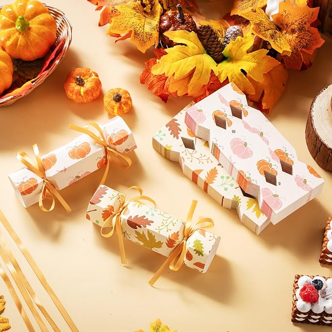 Xinnun 50 Packs Thanksgiving Cracker Kit No Snap Party Table Favors Pumpkin Maple Leaf DIY Thanksgiving Party Cracker Candy Boxes for Holiday Dinner Decoration Gift (Pumpkin Maple Leaf)