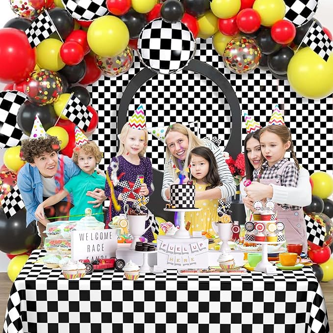 3 Pack Black and White Gingham Tablecloth Rectangular Buffalo Checkered Tablecloths Disposable Plastic Plaid Table Cover for Parties, Outdoor Picnic, Birthday, Wedding, Camping 54 × 108 Inch