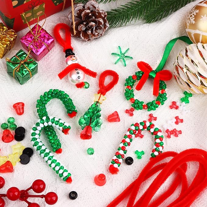 Droutti 40 Pcs Christmas Beaded Ornament Kit Xmas DIY Beaded Craft Wreath Snowman Xmas Tree Candy Cane Hanging Ornaments Christmas Crafts for Kids Adults Christmastree Decorations Party Supplies