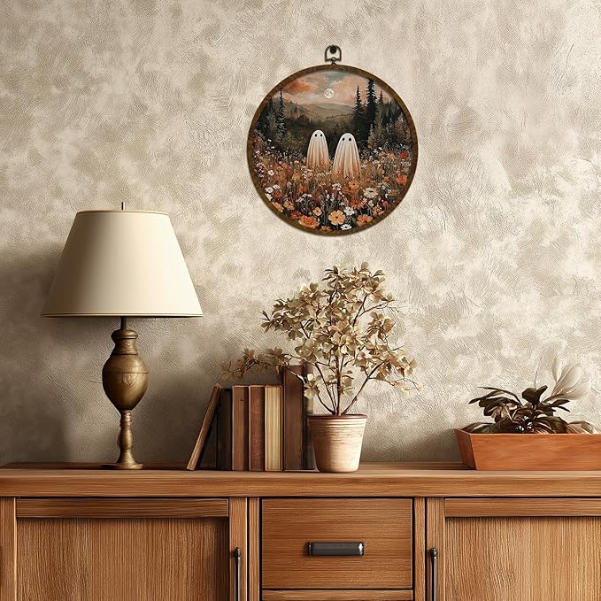 Funny Halloween Ghost Round Wall Art,Gothic Canvas Wall Hanging Decor, Spooky Farmhouse Vintage Round Wall Art for Bedroom Living Room Entryway, Rustic Ghost Gothic Wall Decor,Gift for Halloween 10x10Inch (Orange-Ghost02)