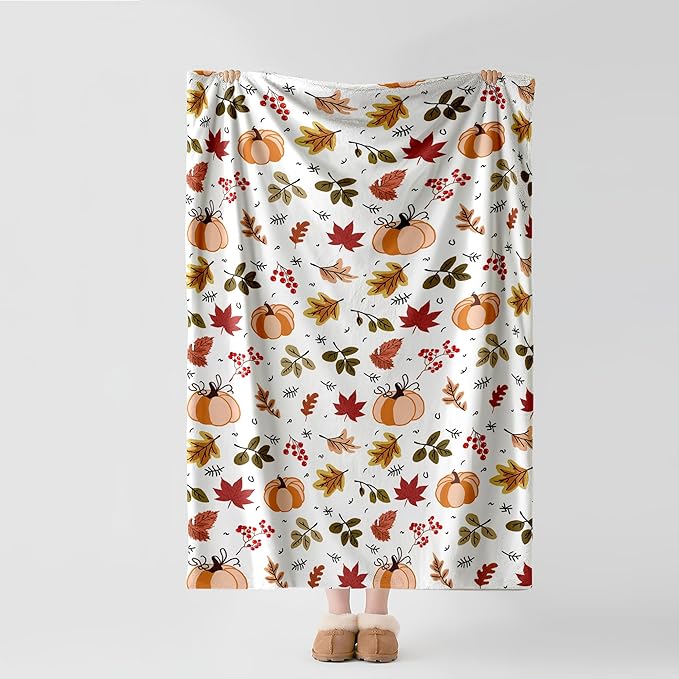Autumn Harvest Flannel Throw Blanket – Fall Pumpkin and Leaf Pattern – Soft and Cozy Blanket for Sofa or Bed, W50 x L70in
