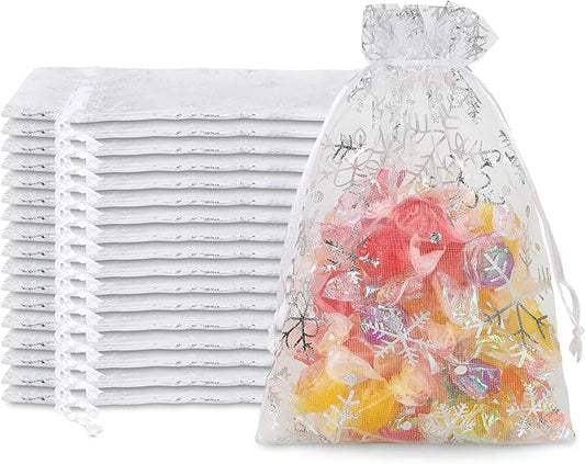 Christmas Organza Gift Bags 4x6 Silver Snowflake Mesh Bag Drawstring 50 Pcs Mesh Gift Bags Drawstring Xmas Favor Bags Jewelry Pouches Bulk Gift Pouch for Birthday Wedding Christmas Party Supplies