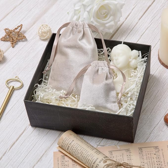 QIANF 12pcs Light Champagne Velvet Drawstring Bags 4x6 inches Glossy Small Velvet Cloth Gift Bags Jewelry Pouches for Storage Wedding Party Favor Christmas