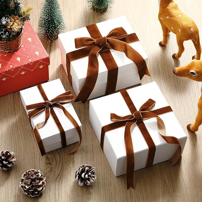 Yilloog 3/8'' 5/8'' 1'' 90 Yards Christmas Velvet Ribbon Vintage Satin Fabric Velvet Ribbon Roll for Christmas Tree Ornaments Decoration Gift Wrapping Bow DIY Crafts (Brown)