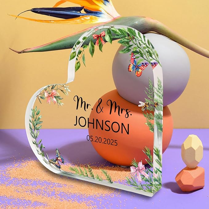 Custom Wedding Heart Acrylic Plaque,Mr & Mrs Cake Topper,Personalized Wedding Keepsake/Gift/Sign (Style 18)