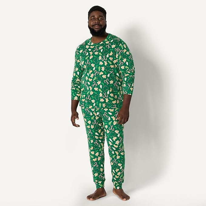 Amazon Essentials Matching Holiday Family Pajama Sets