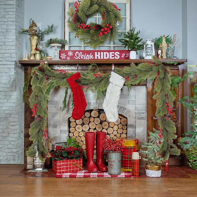 RECUTMS 4.6ft Christmas Garlands Christmas Decorations Pine Garland with Pine Cones and Red Berries Holiday Garland for Indoor Tabletop and Stair Railing Xmas Decorations Elegant Holiday Décor（Green）