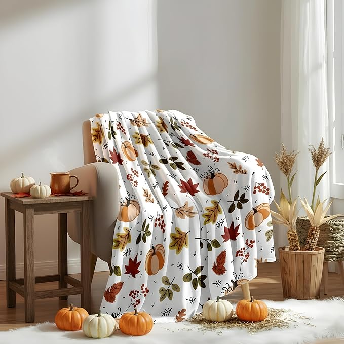 Autumn Harvest Flannel Throw Blanket – Fall Pumpkin and Leaf Pattern – Soft and Cozy Blanket for Sofa or Bed, W60 x L80in