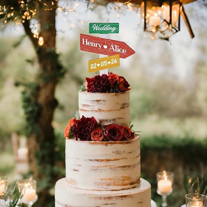 Personalized Rustic Wedding Cake Topper in Wood Custom Bride & Groom Names Initials Wedding Date Cake Decoration (Christmas)