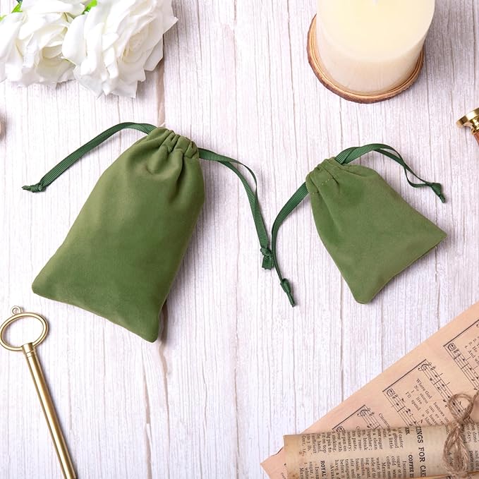 12pcs Moss Green Velvet Drawstring Bags 3x4 inches Small Velvet Cloth Gift Bags Jewelry Pouches for Bracelet Storage Wedding Party Favor Christmas