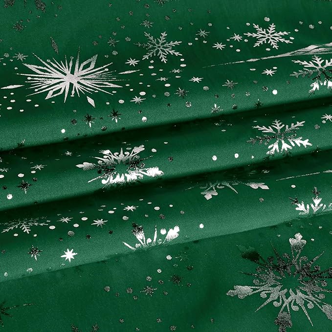 LUSHVIDA Christmas Tablecloth, 60 x 102 Inch Rectangle Table Cloth Washable Water Resistance Decorative Microfiber Table Cover for Banquet Holiday Party Kitchen Dining, Green