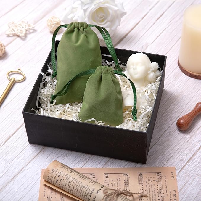 12pcs Moss Green Velvet Drawstring Bags 4x6 inches Small Velvet Cloth Gift Bags Jewelry Pouches for Storage Wedding Party Favor Christmas