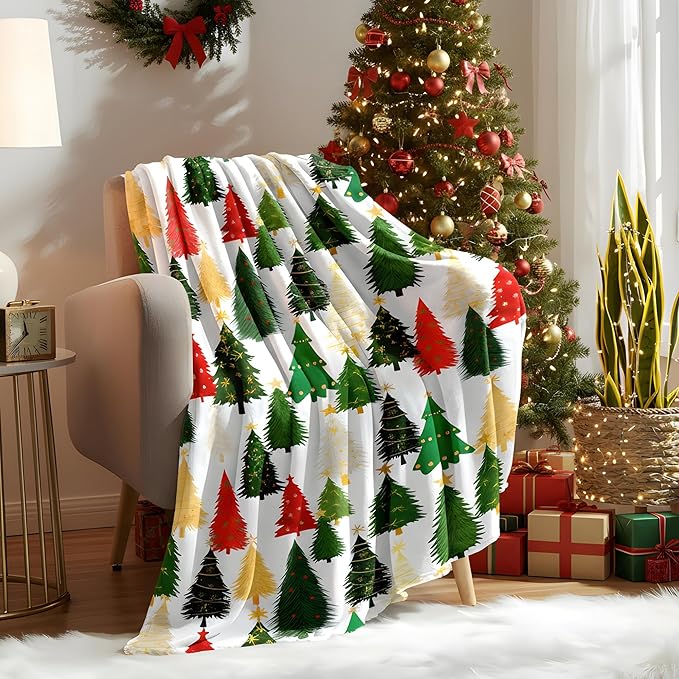 Christmas Fleece Throw Blanket – 300GSM Soft and Cozy Holiday Blanket for Sofa, Bed, Couch – Xmas Decorative Flannel Blanket, W50 x L70in