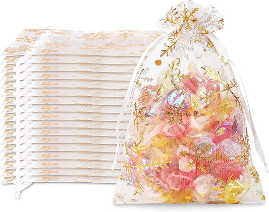 Christmas Organza Gift Bags 4x6 Gold Snowflake Mesh Bag Drawstring 50 Pcs White Mesh Gift Bags Drawstring Xmas Favor Bags Jewelry Pouches Bulk Gift Pouch for Birthday Wedding Christmas Party Supplies