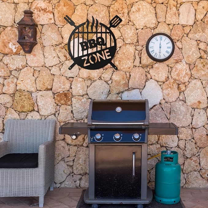 Funrous Metal BBQ Sign Outdoor Round Grill Zone Retro Barbecue Monogram Wall Decor Kitchen Hanging Grill Barbecue Sign for Backyard Patio Farmhouse Porch Deck Decorations