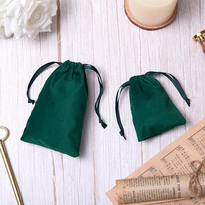 12pcs Forest Green Drawstring Bags 3x4 inches Small Velvet Cloth Gift Bags Jewelry Pouches for Bracelet Storage Wedding Party Favor Christmas