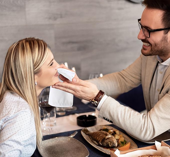 Utopia Home [24 Pack, White] Cloth Napkins 20x20 Inches, 100% Polyester Dinner Napkins with Hemmed Edges, Washable Napkins Ideal for Parties, Weddings and Dinners