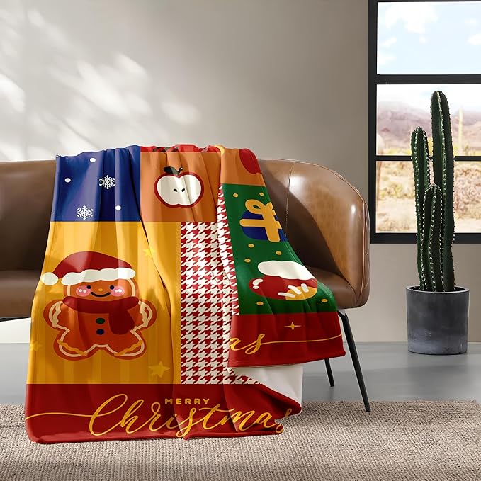 Christmas Fleece Throw Blanket – 300GSM Soft and Cozy Holiday Blanket for Sofa, Bed, Couch – Xmas Decorative Flannel Blanket, W50 x L70in